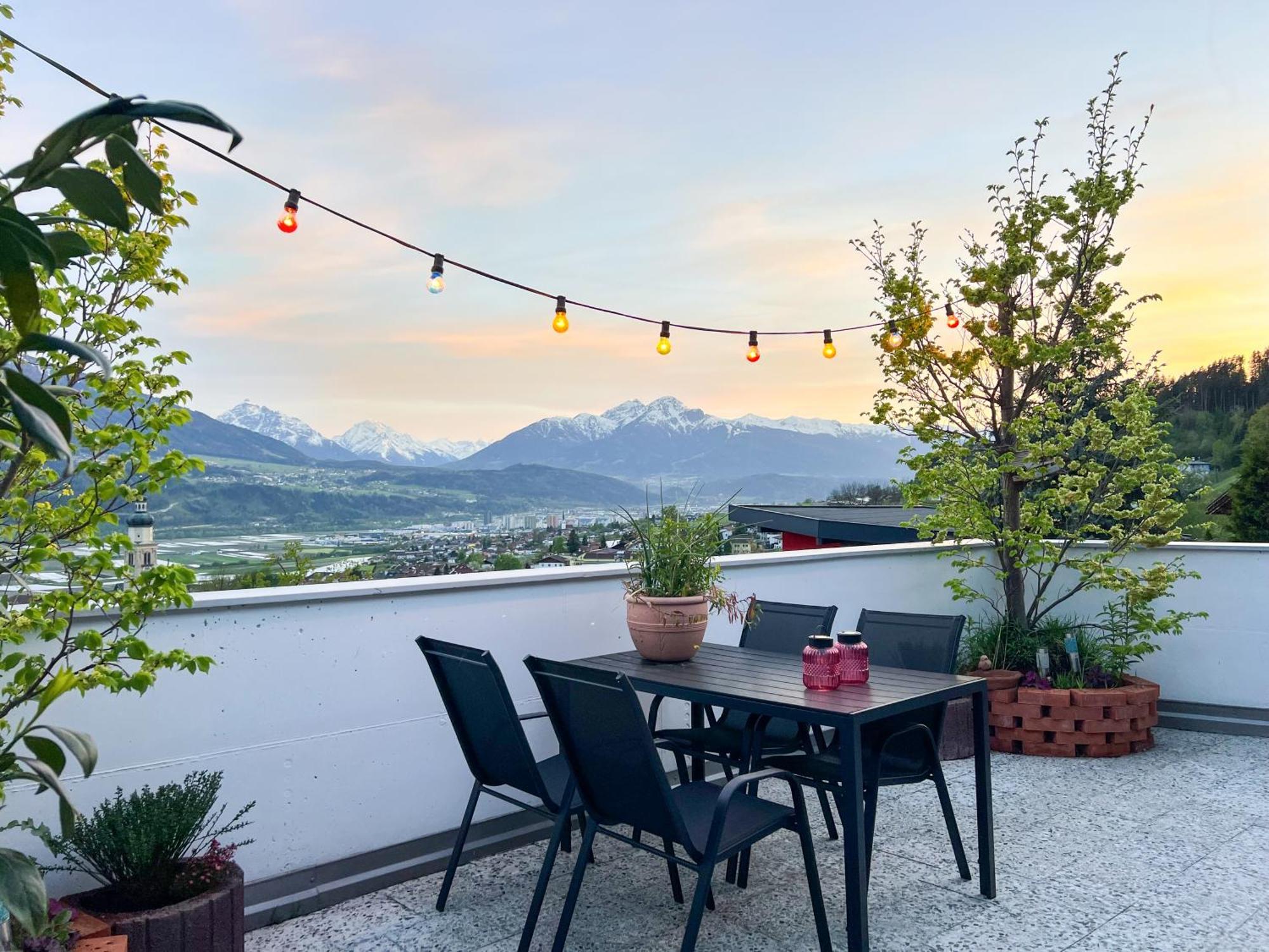 Sunny Mountain Loft - Terrace & Garden Appartement Thaur Buitenkant foto